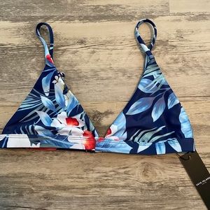 Vaya Island bikini top